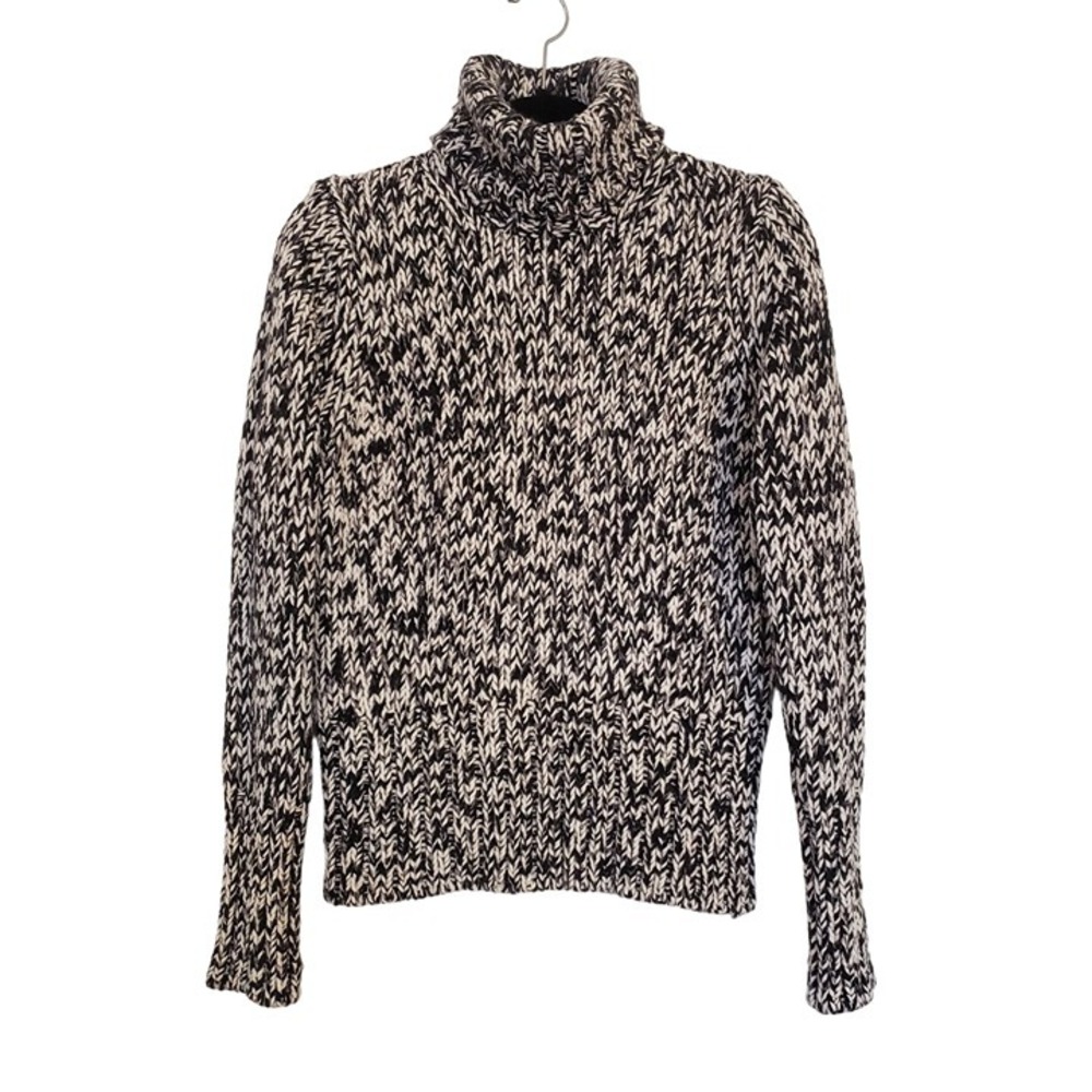 The Limited knit turtleneck size Large chunky knit  black‎ white